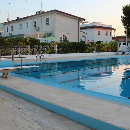 Luca's House - Sul Mare Con Piscina * Giovinazzo